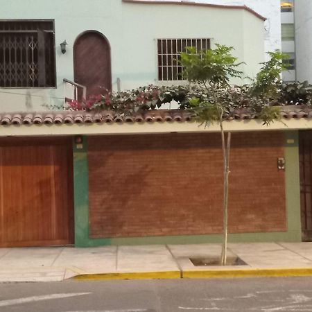 Hostel Colores Miraflores ลิมา ภายนอก รูปภาพ