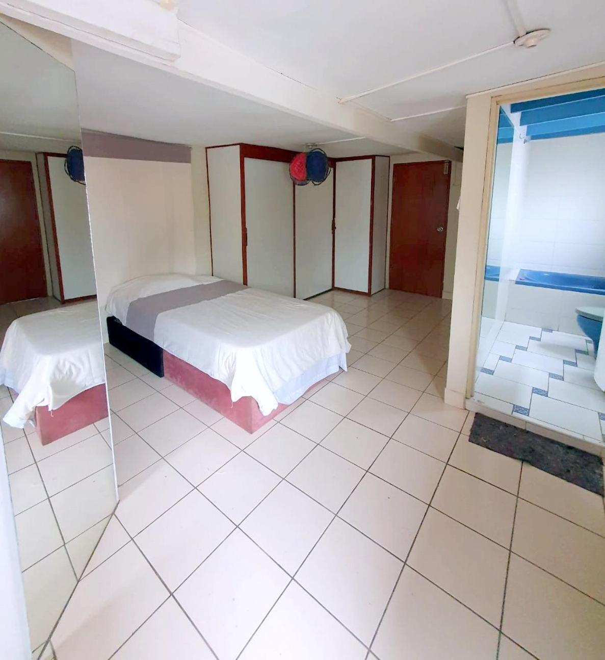 Hostel Colores Miraflores ลิมา ภายนอก รูปภาพ